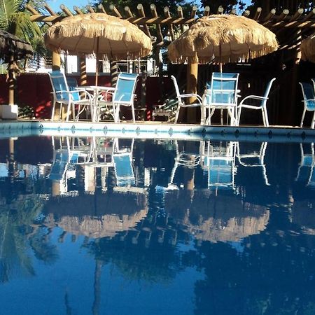 Maluar Arembepe Hotel Exterior foto